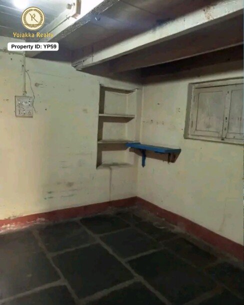 Old House for Sale in Basawan Galli Hosur, Belgaum | 1468 Sqft Plot | ₹81 Lakhs-2